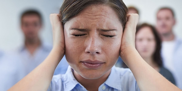 چرا دچار حملات پانیک می شویم؟