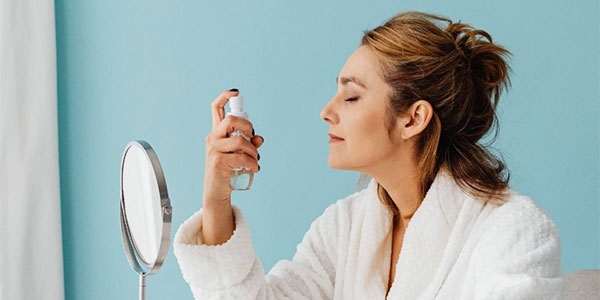 بهترین اسپری آبرسان صورت