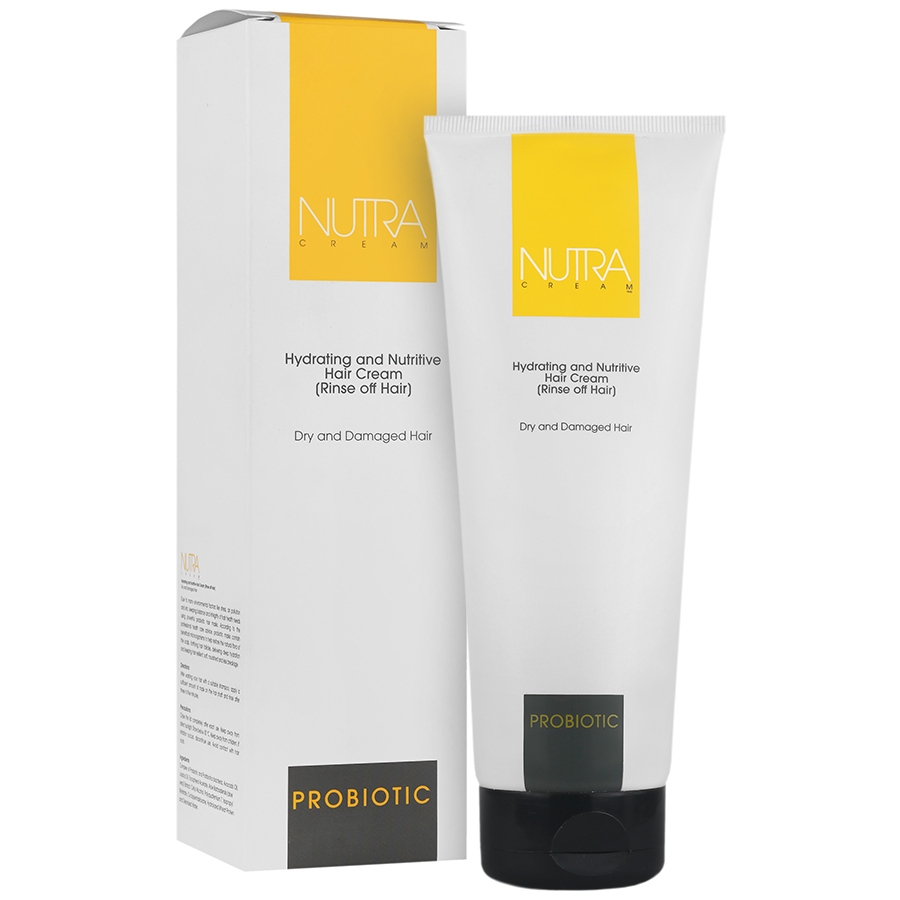 کرم تقویت کننده و آبرسان مو با آبکشی