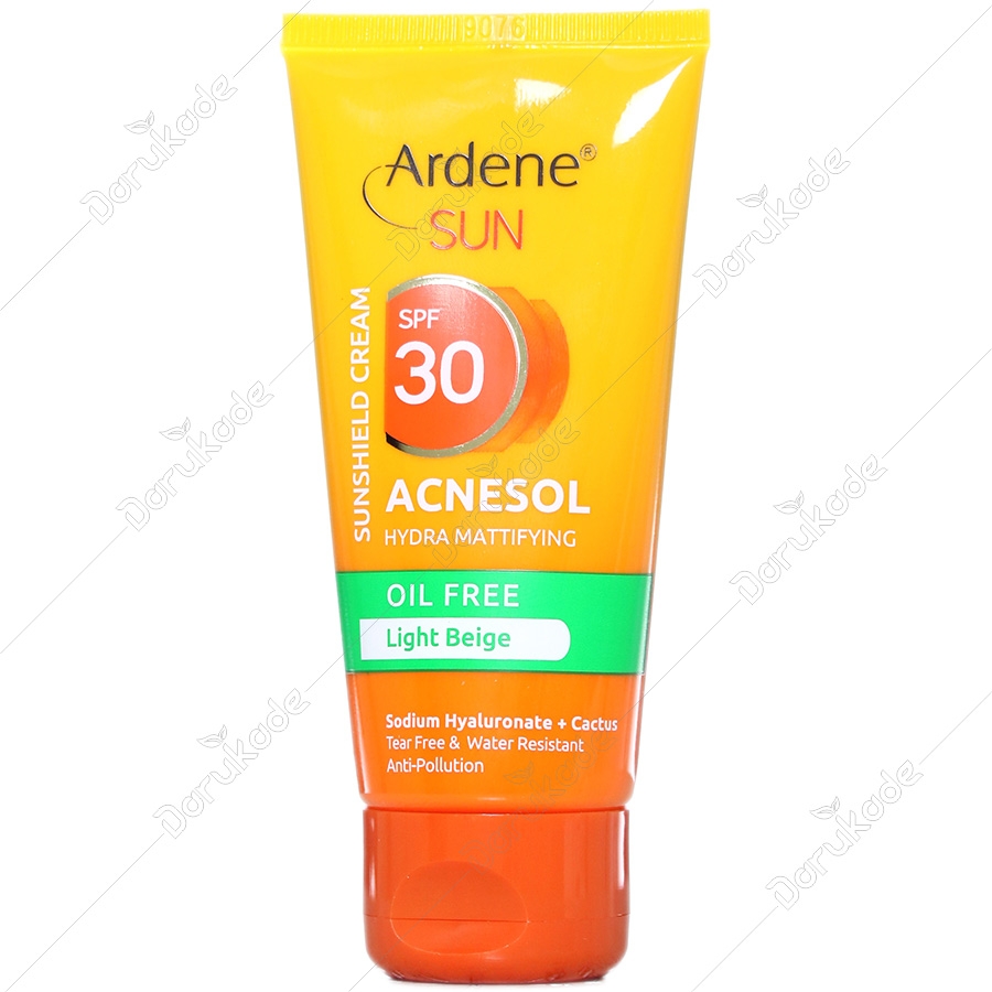 کرم ضد آفتاب فاقد چربی آکنه سل SPF30